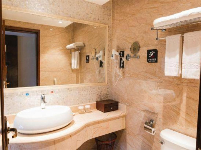 Bathroom 3, Haikou Kai Wei Hotel, Haikou