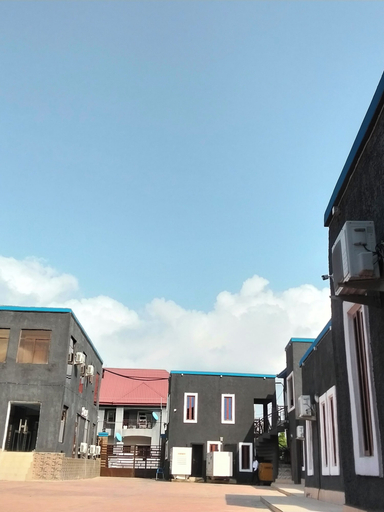 Exterior 2, KINGSAMYSTAR HOTEL AND SUITES, Oshimili North