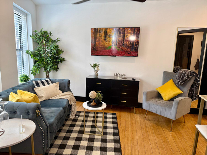 Others 5, Boutique Studio Apartment on Grand Ave, Bergen