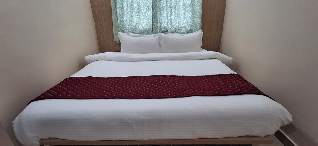 Room 3, Ravika Grand Hotel and Banquet, Patna