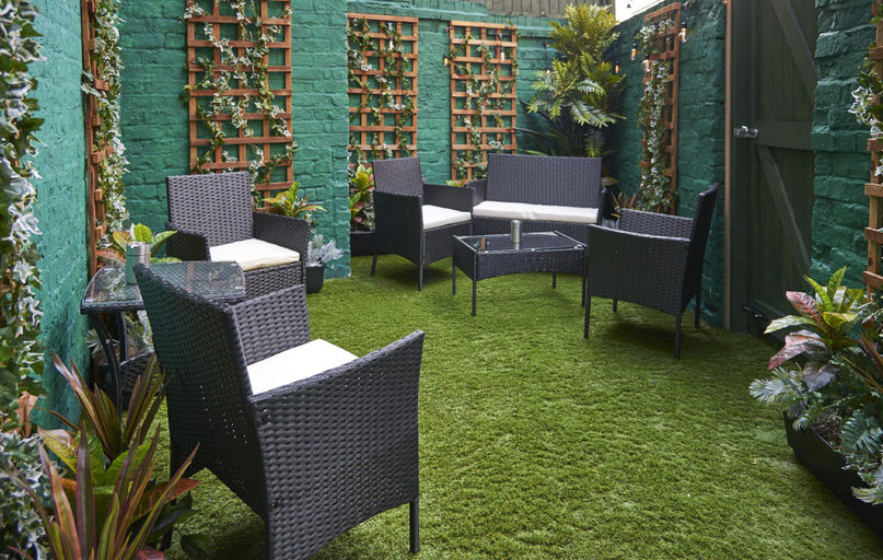 Food & Drinks, Home at 2 Tancred Road Anfield, Sefton