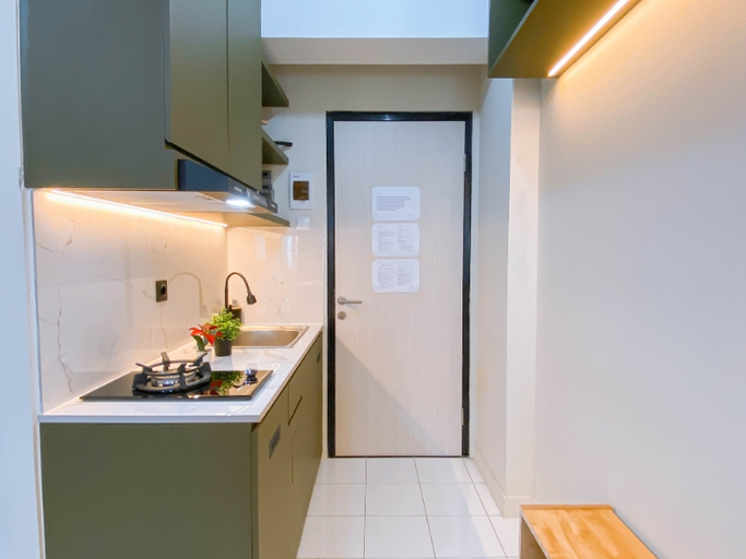 Others 4, Compact Wood Accents Studio Apartment Grand Kamala Lagoon By Travelio, Bekasi