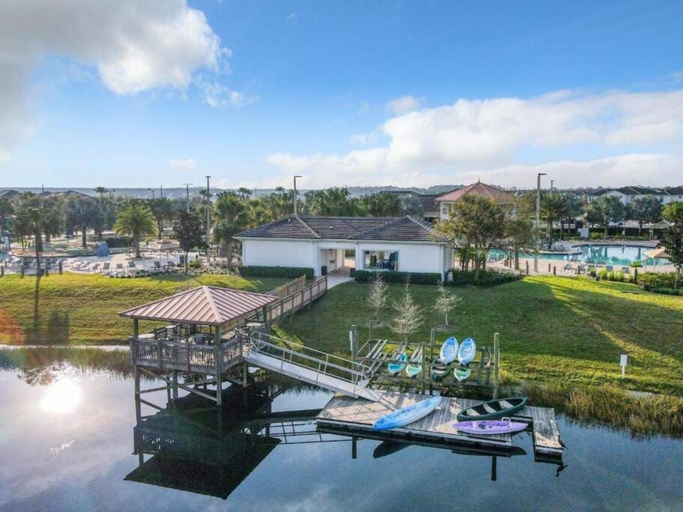 5, Top Luxury Villa Storey Lake Mins to Disney, Osceola