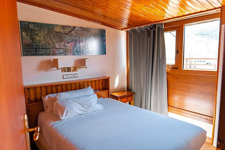 Bedroom 3, Apartamentos SNÖ Edelweiss, Huesca