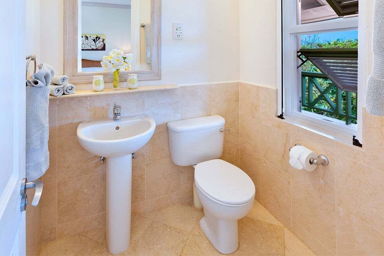 Bathroom 2, Sugar Hill - Firefly by Blue Sky Luxury