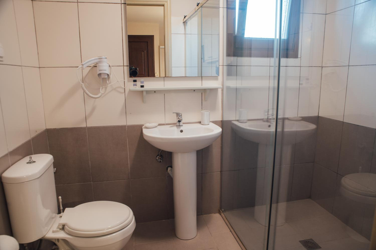 Bathroom 5, PORTO TIMONI, Ionian Islands