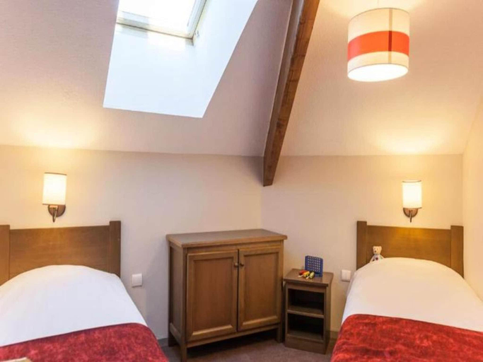 Bedroom 3, Residence Pierre Vacances LAlbane, Hautes-Alpes