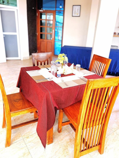 Others 4, Rejis Hotel, Dodoma Urban