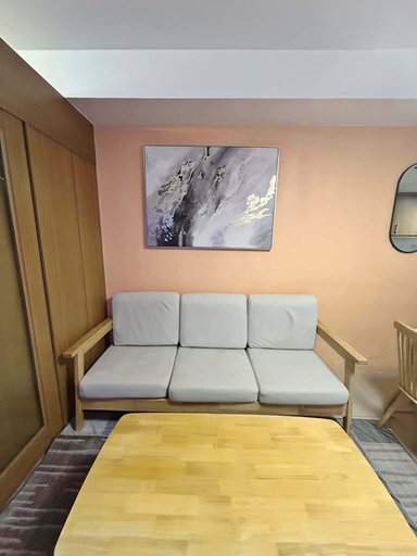 Room 5, Mall of SHELL Residences Staycation, Pasay City