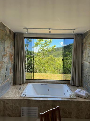 Bathroom 4, Pousada Cachoeira Paraiso, Pirenópolis