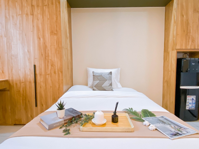 Others 2, Compact Wood Accents Studio Apartment Grand Kamala Lagoon By Travelio, Bekasi