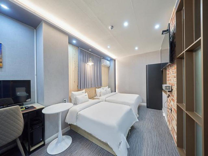 Bedroom 2, Hotel Haesung, Changwon
