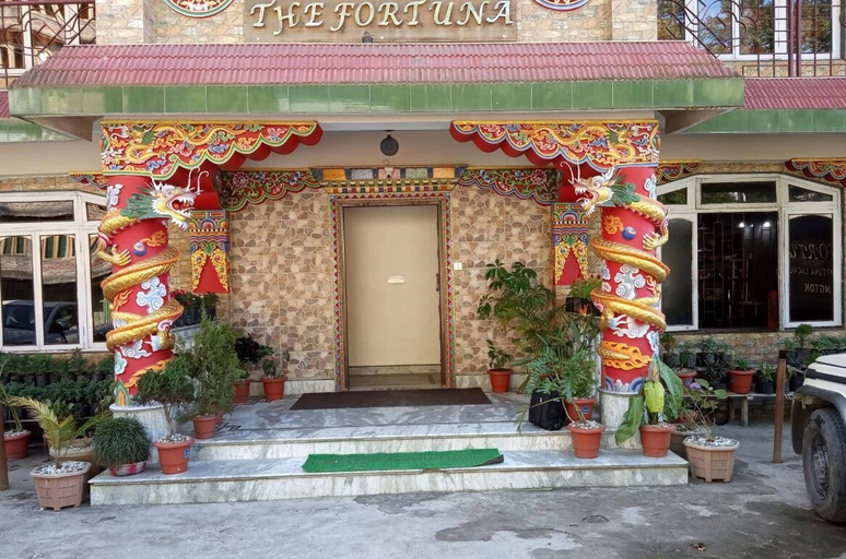 Interior entrance, The Fortuna Hotel Lachen by Baizus, East Sikkim