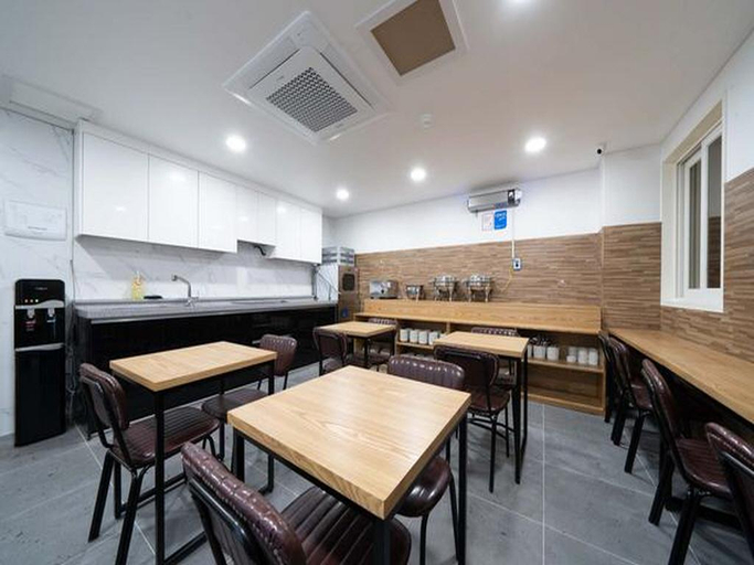Others 5, Hotel Haesung, Changwon