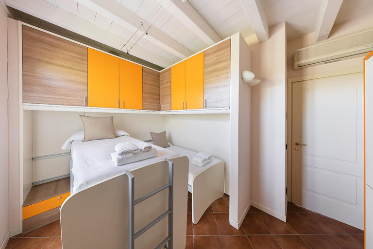 Bedroom 3, Borgo del Torchio, Brescia