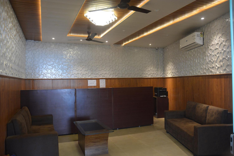 Public Area 3, Krazy Hotel, Nainital
