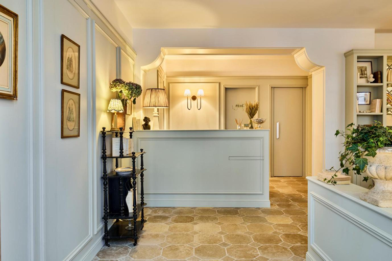 Public Area 3, Maison Monceau, Paris