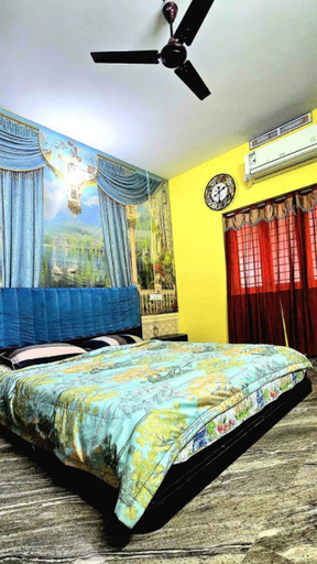 Bedroom 3, JJ's White House, Thrissur