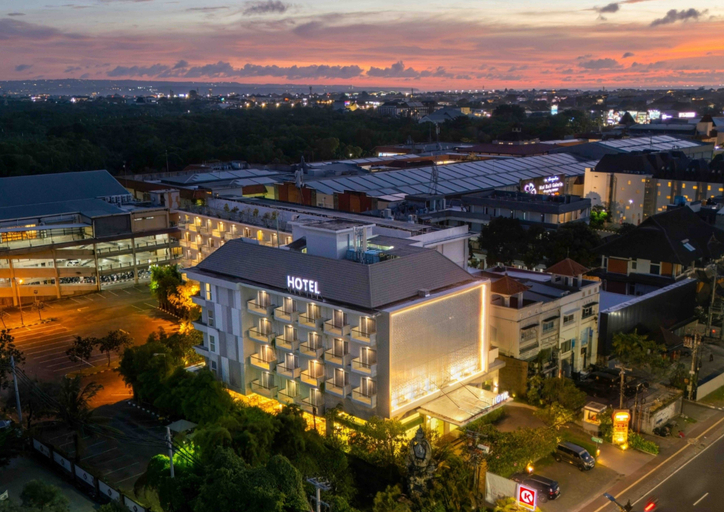 Exterior & Views 1, Kuta Galleria Hotel, Badung