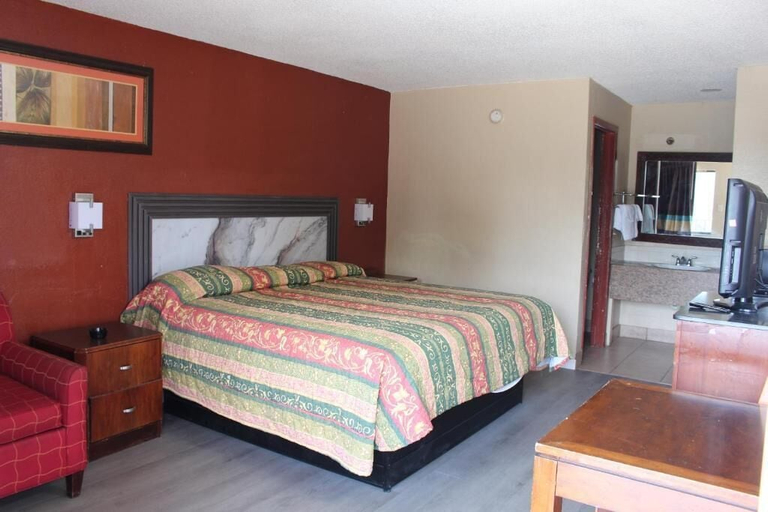 Room 4, Oak Ridge Inn, Osceola