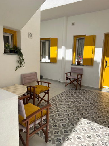 5, ΟTTO apts, South Aegean