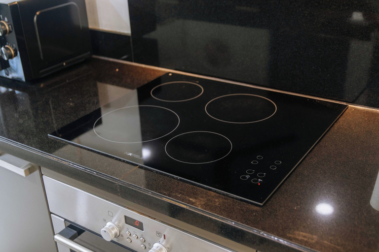 Private kitchenette 2, C254 Condo 2BR Pool View Short Walk to Beach, Phuket Island