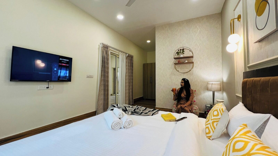 Room 2, Open Sky Rooftop Stay, Gurgaon