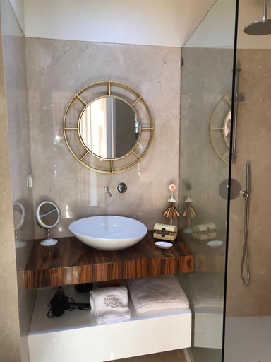 Bathroom 3, Quinta de Maderne, Felgueiras