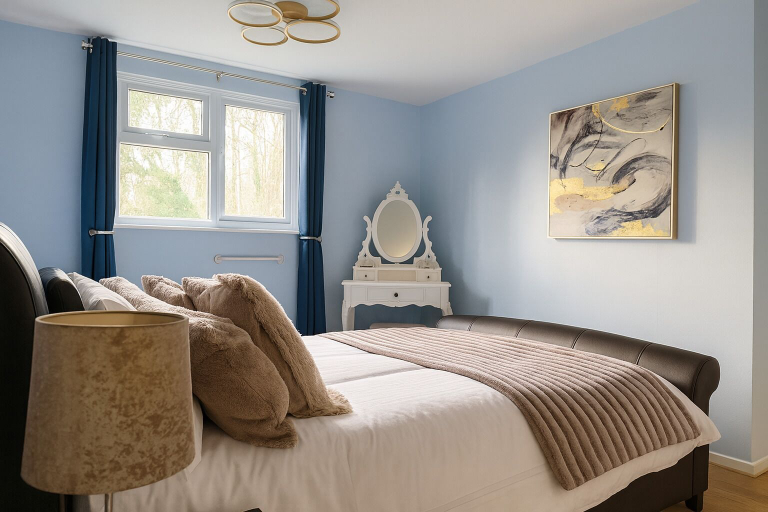 Room 5, 25 Ellwood path, Torfaen