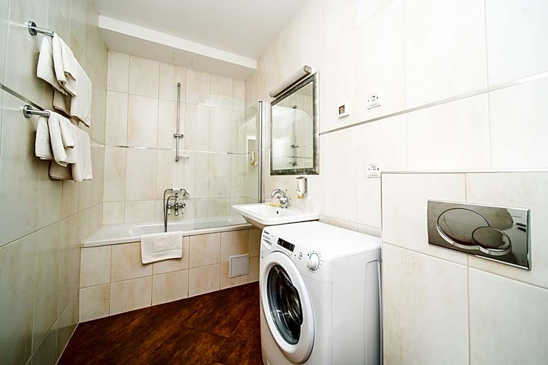 Bathroom 5, Apartments Vila Riva, Dubrovačko Primorje