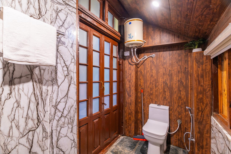 Bathroom 4, Himtrek Stays Mcleodganj, Kangra