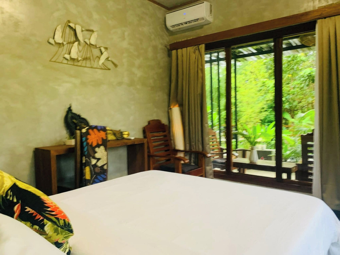 Room 5, Casa Nacpan, El Nido