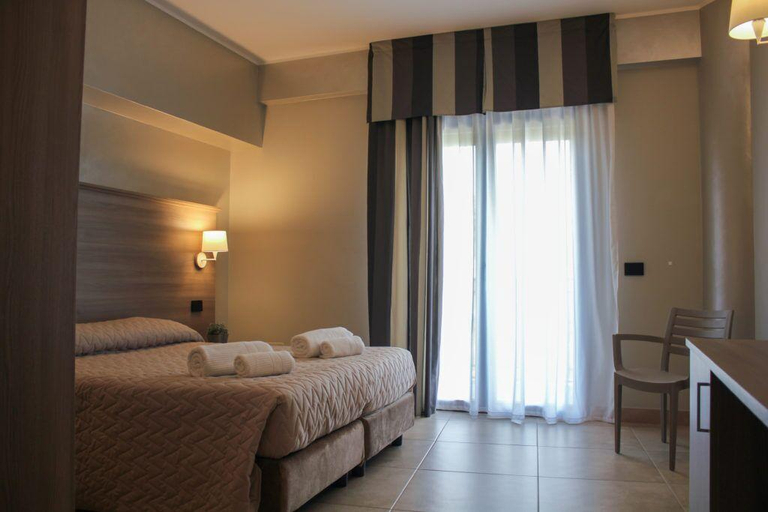 Bedroom 2, La Giummara Rooms, Trapani
