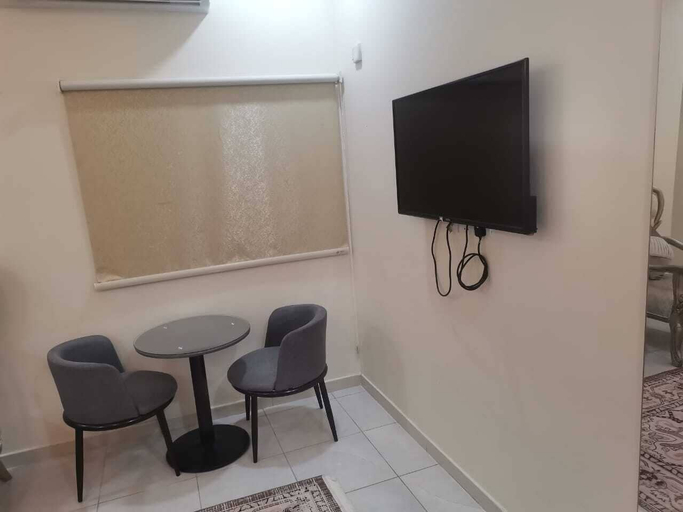 Living area 4, osis ghin served apartment, Yanbu