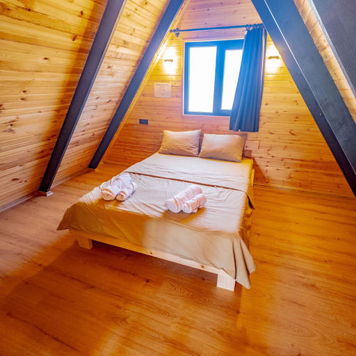 Room 4, Bugi Suit Bungalov, Merkez