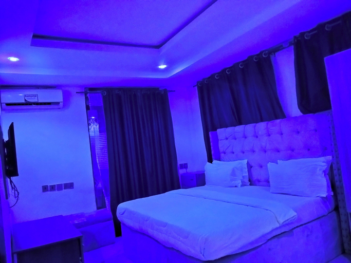 Room 5, KINGSAMYSTAR HOTEL AND SUITES, Oshimili North