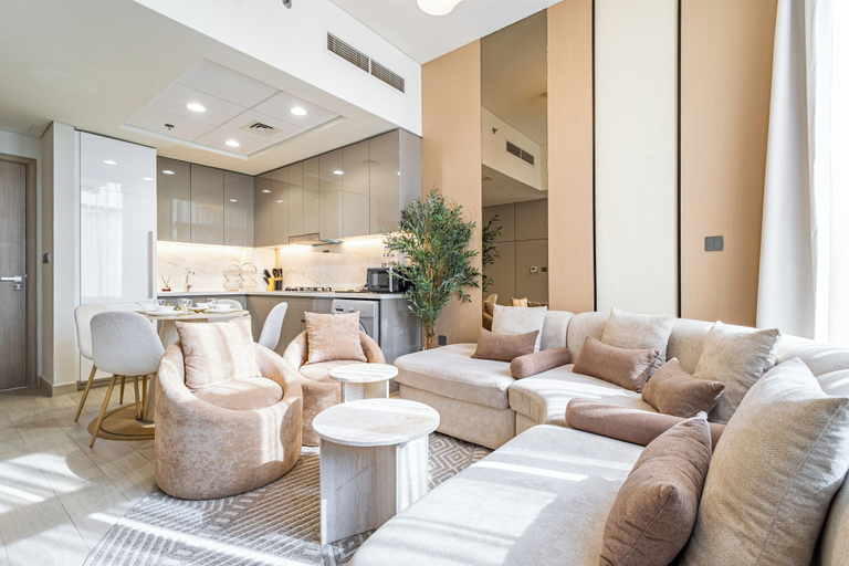 Living area 2, Superhost Modern 1BR in Azizi Riviera, Dubai