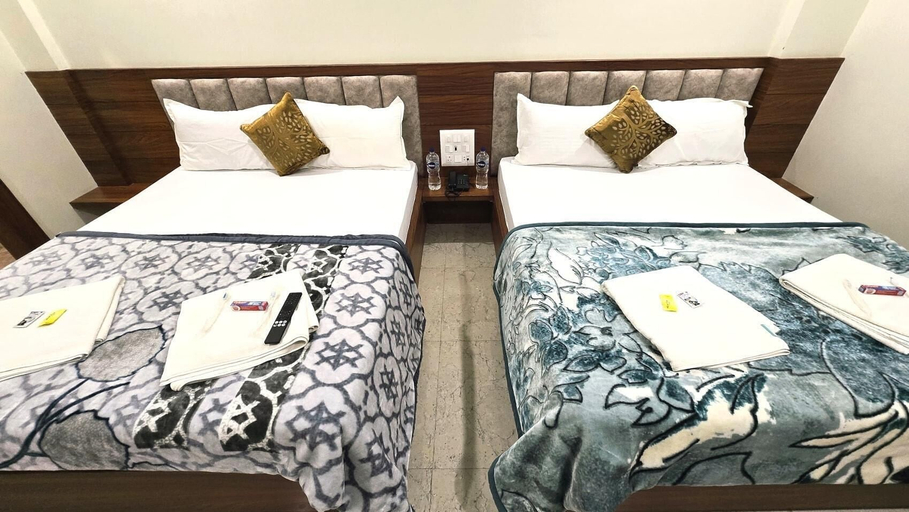 Room 3, Hotel Babylon Elegance, Mathura