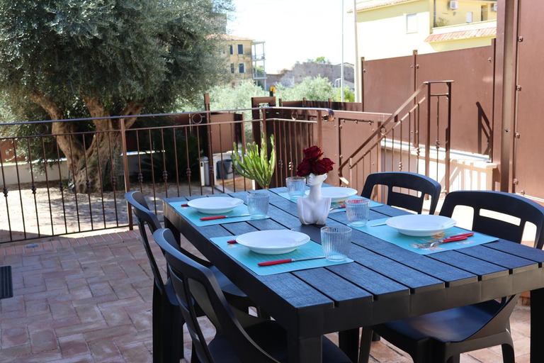 Others 3, DOMUS SAN DOMENICO - Central - Parking - Wifi, Latina