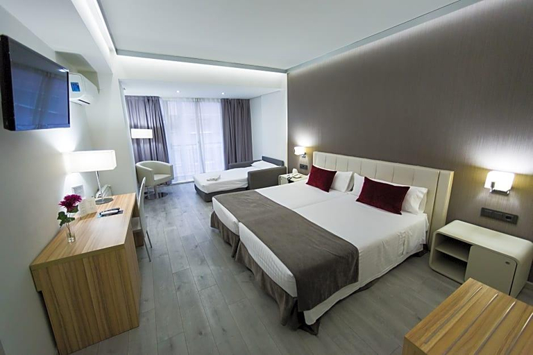 Bedroom 3, Sweet Hotel Renasa, Valencia