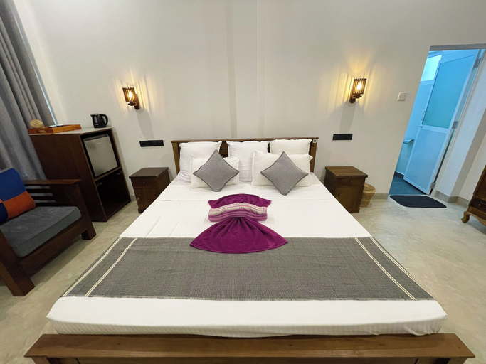 Bedroom 3, LaRoy, Weligama