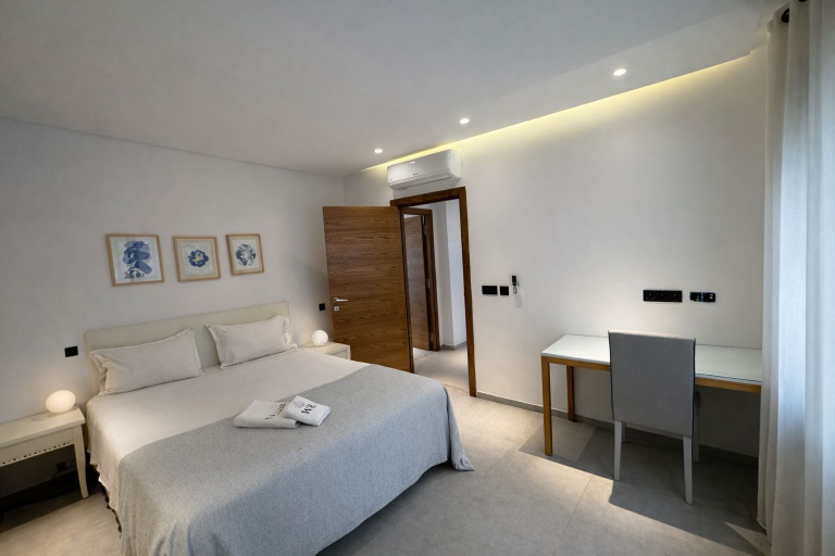 Bedroom 2, Victor Hugo, La Marsa