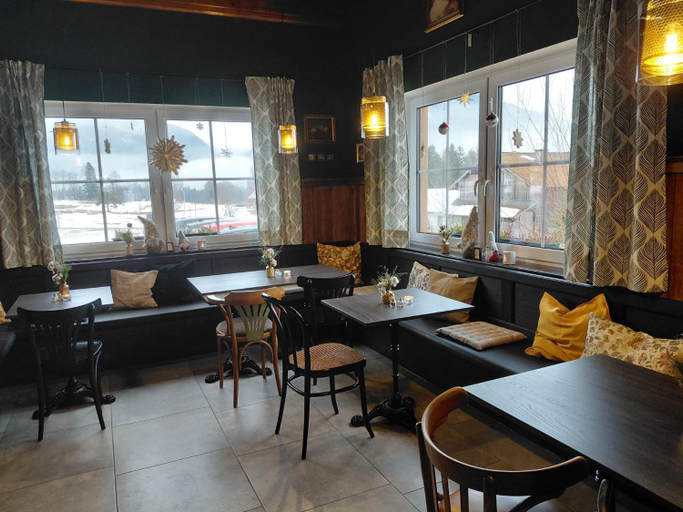 Food & Drinks 1, Stoffis Hutten, Liezen