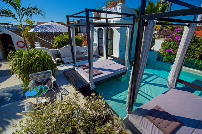 Sport & Beauty 2, Hotel Casa Lola Deluxe Gallery, Cartagena de Indias