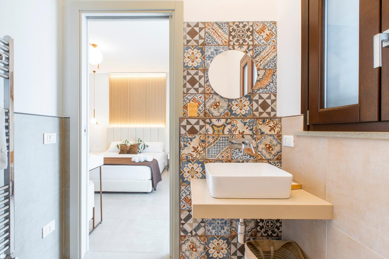 Bathroom 3, Bed and Breakfast Nilu', Trapani