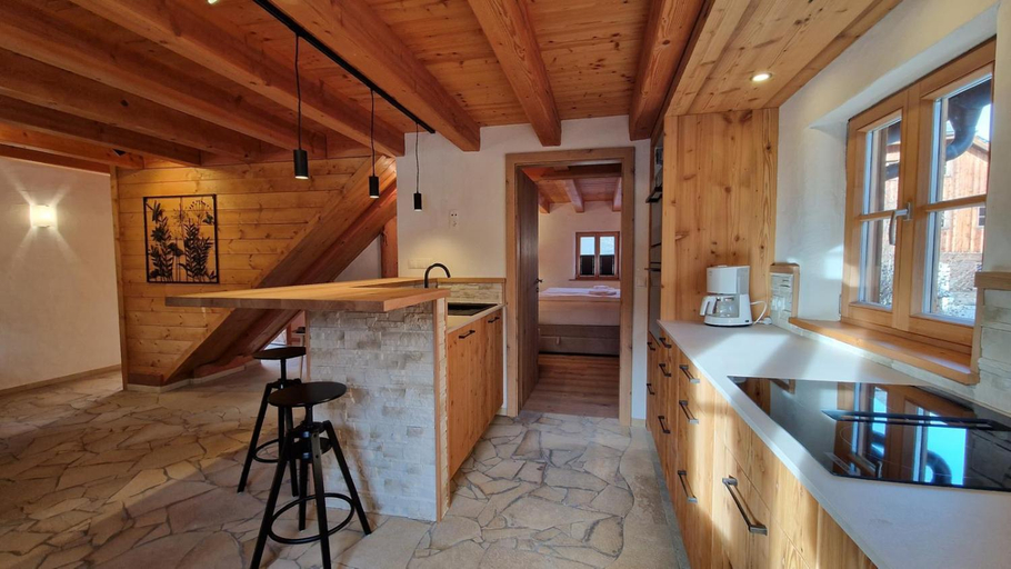 Others 4, Alm Chalet Grosseck, Tamsweg