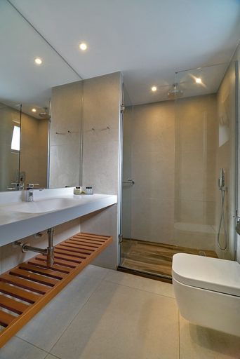 Bathroom 5, Silver Beach, Crete