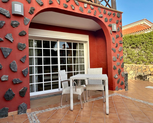 Facilities 3, Villa Consuelo - Quiet Location Close to Resorts, Santa Cruz de Tenerife