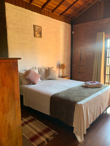 Bedroom 2, Chales Roma, Santo Antônio do Pinhal