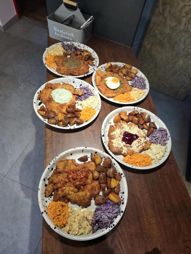 Food & Drinks 2, Przystanek Smerek, Lesko